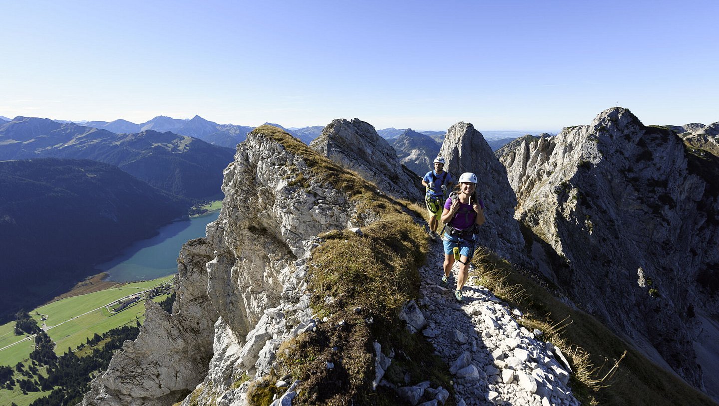 Klettern im Tannheimer Tal im Sommerurlaub am Bauernhof Klettern im Tannheimer Tal im Sommerurlaub am Bauernhof