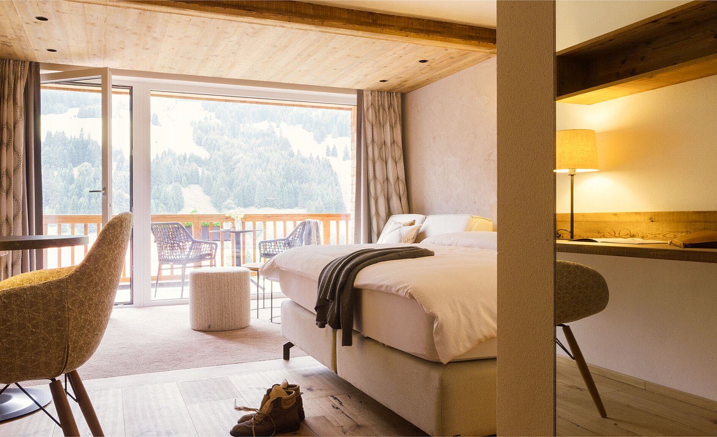 Doppelzimmer im Hotel in Zöblen, Tannheimer Tal Doppelzimmer im Hotel in Zöblen, Tannheimer Tal