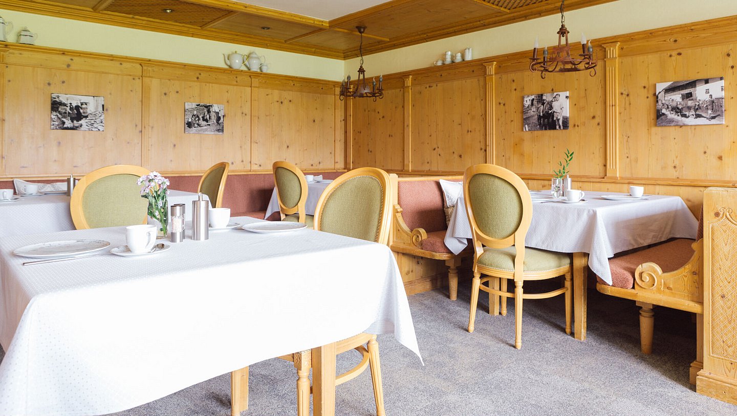 Frühstück in der Ferienwohnung Tannheimer Tal, Bauernhof Frühstück in der Ferienwohnung Tannheimer Tal, Bauernhof